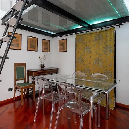 Appartement De Amicis' Nest - Center
