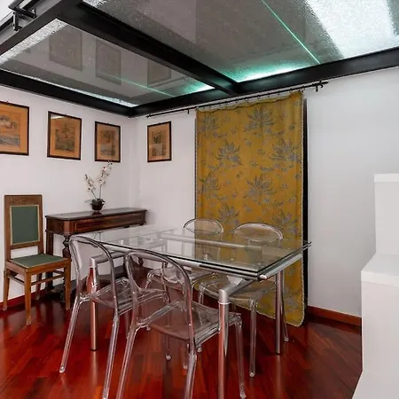 De Amicis' Nest - Center Apartment