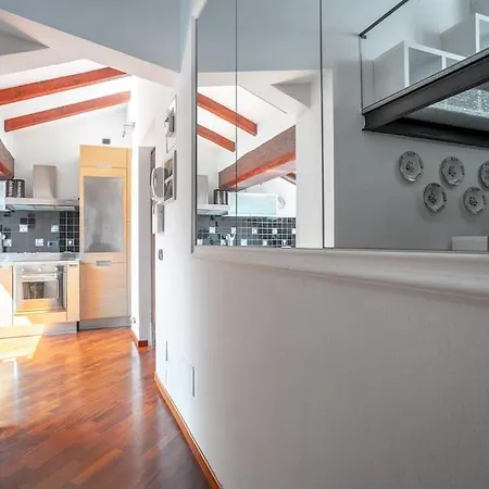 De Amicis' Nest - Center Appartement