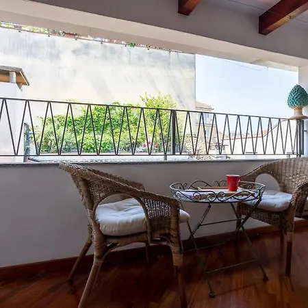 De Amicis' Nest - Center Appartement *