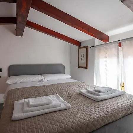 De Amicis' Nest - Center Appartement Milan