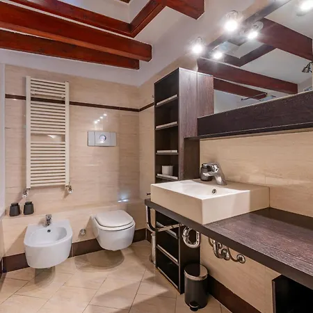 De Amicis' Nest - Center Milan